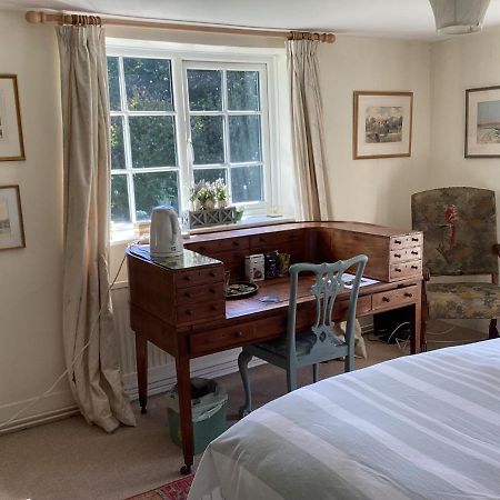 Garden Cottage B&B Penton Mewsey Bagian luar foto